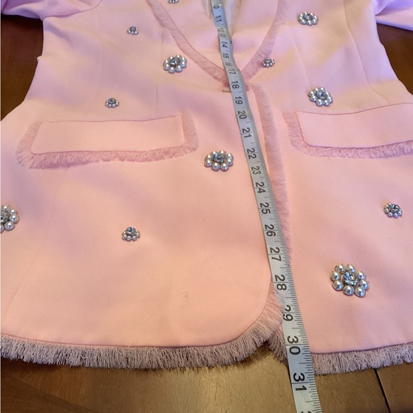 Cinq à Sept Pink Embellished Blazer - Picture 10 of 10